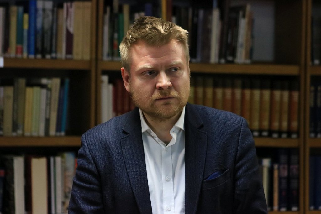 Wiesław Rzońca i Karol Samsel w ostrołęckiej bibliotece. Romantyzm i jego rewizje [18.03.2022] - zdjęcie #10 - eOstroleka.pl