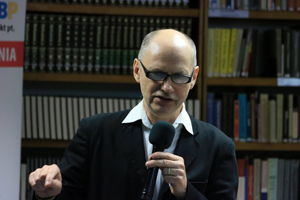 Wiesław Rzońca i Karol Samsel w ostrołęckiej bibliotece. Romantyzm i jego rewizje [18.03.2022] - zdjęcie #9 - eOstroleka.pl