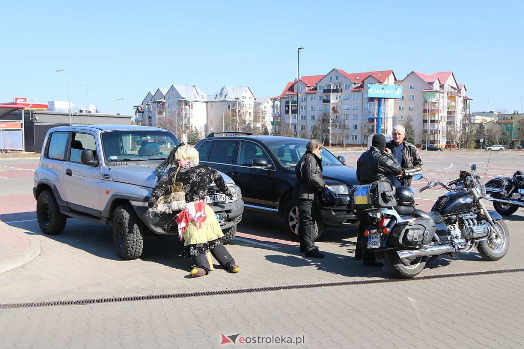 Topienie Marzanny w Ostrołęce [20.03.2022] - zdjęcie #85 - eOstroleka.pl
