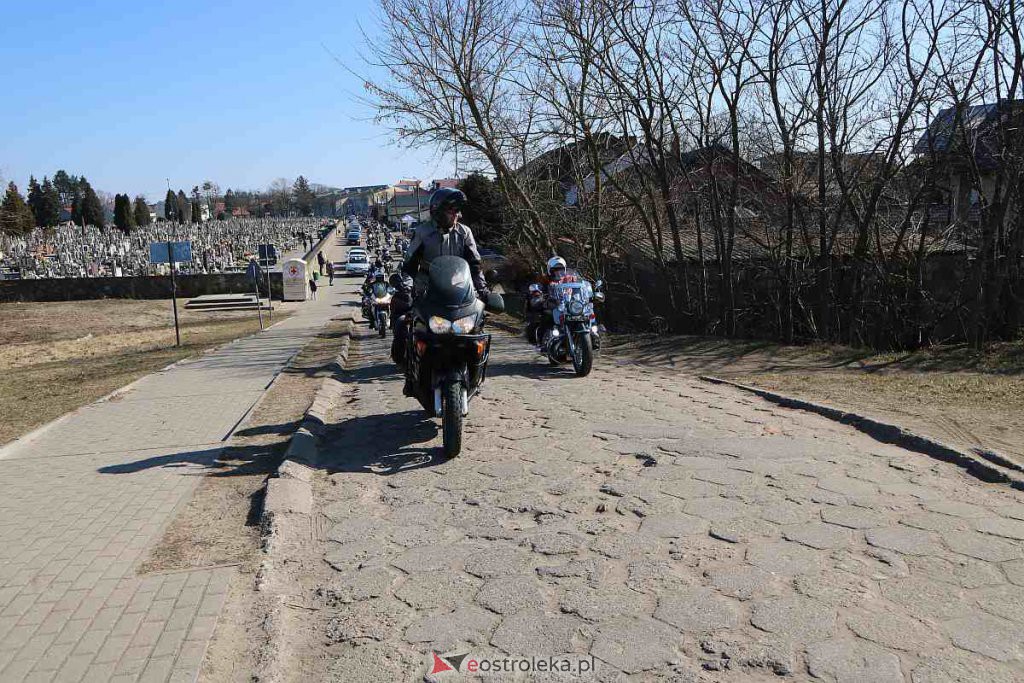 Topienie Marzanny w Ostrołęce [20.03.2022] - zdjęcie #60 - eOstroleka.pl