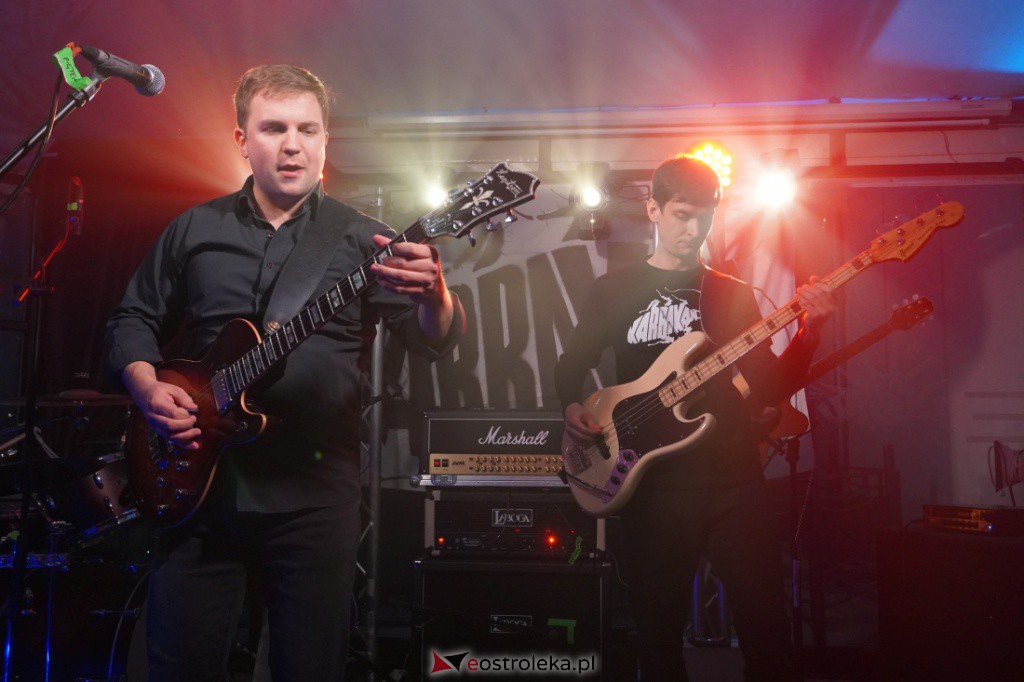 Koncert dla Ukrainy. W Łubudu zagrały Karrakan i Madma [20.03.2022] - zdjęcie #20 - eOstroleka.pl