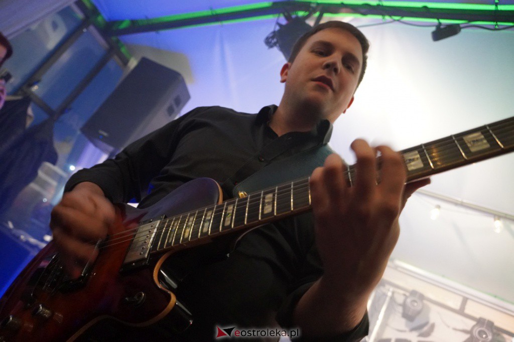 Koncert dla Ukrainy. W Łubudu zagrały Karrakan i Madma [20.03.2022] - zdjęcie #16 - eOstroleka.pl
