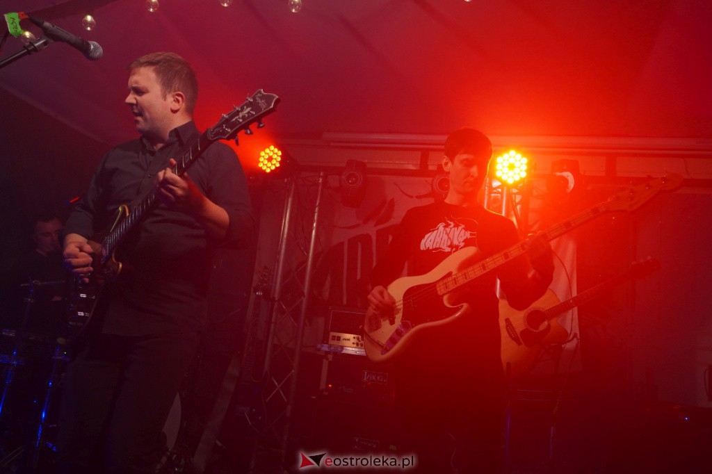 Koncert dla Ukrainy. W Łubudu zagrały Karrakan i Madma [20.03.2022] - zdjęcie #11 - eOstroleka.pl