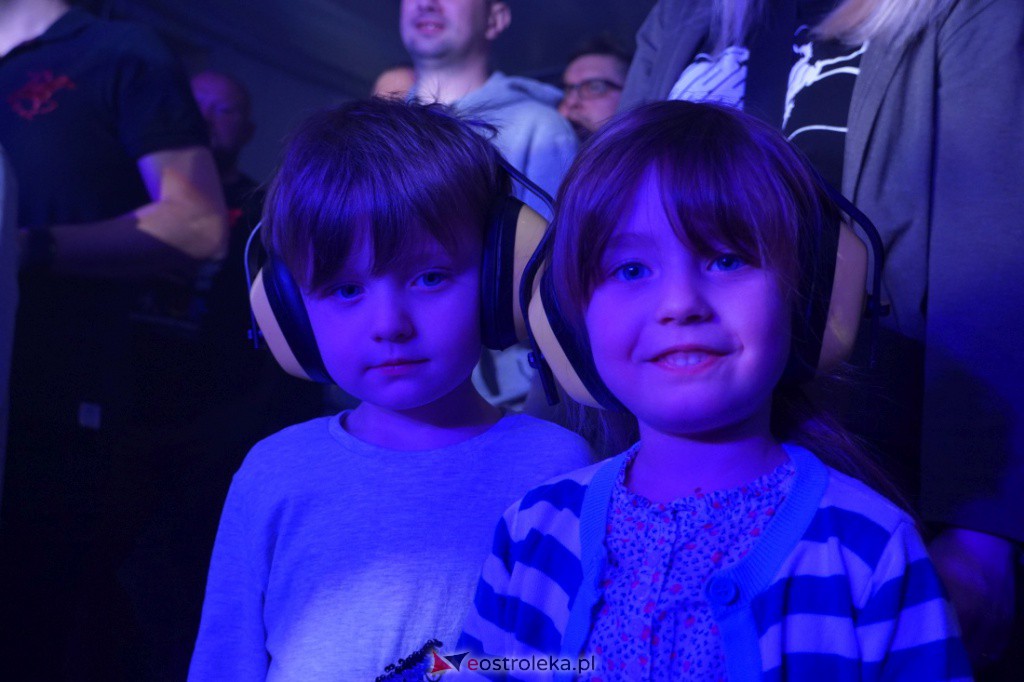 Koncert dla Ukrainy. W Łubudu zagrały Karrakan i Madma [20.03.2022] - zdjęcie #4 - eOstroleka.pl