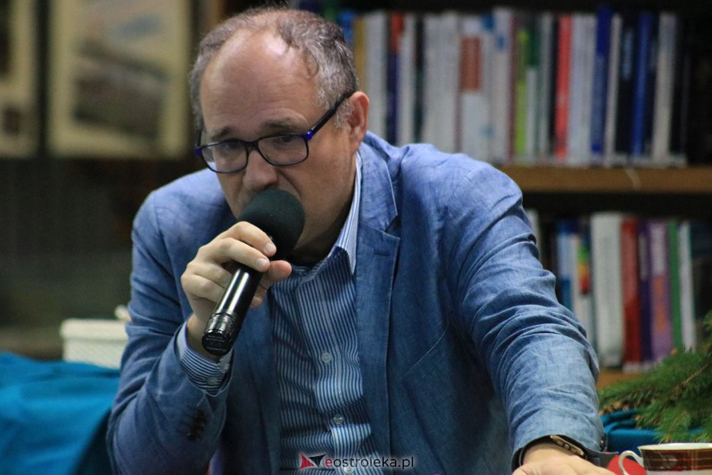 „Mały Oświęcim. Dziecięcy obóz w Łodzi” – spotkanie z autorem książki w ostrołęckiej bibliotece [22.03.2022] - zdjęcie #2 - eOstroleka.pl