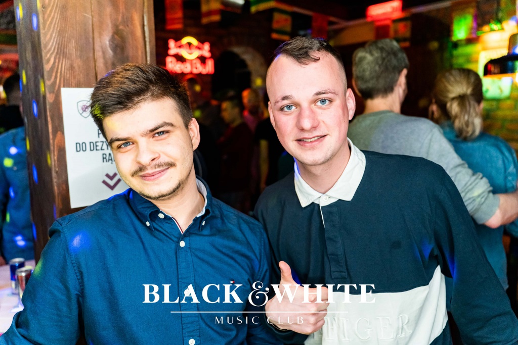 W Clubie Black&White powitali wiosnę [18.03.2022] - zdjęcie #18 - eOstroleka.pl