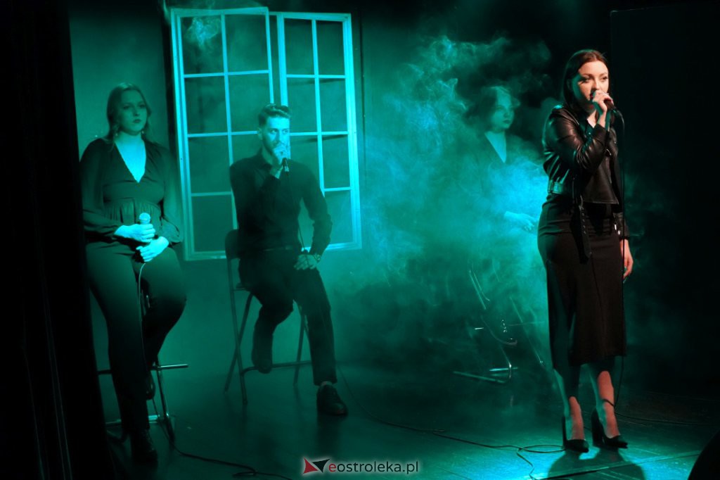 Tak Mi się nie chce... Pożegnalny koncert maturzystów Studia Piosenki - zdjęcie #15 - eOstroleka.pl