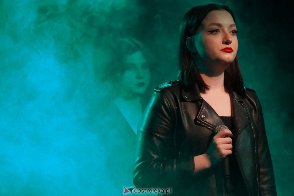 Tak Mi się nie chce... Pożegnalny koncert maturzystów Studia Piosenki - zdjęcie #11 - eOstroleka.pl