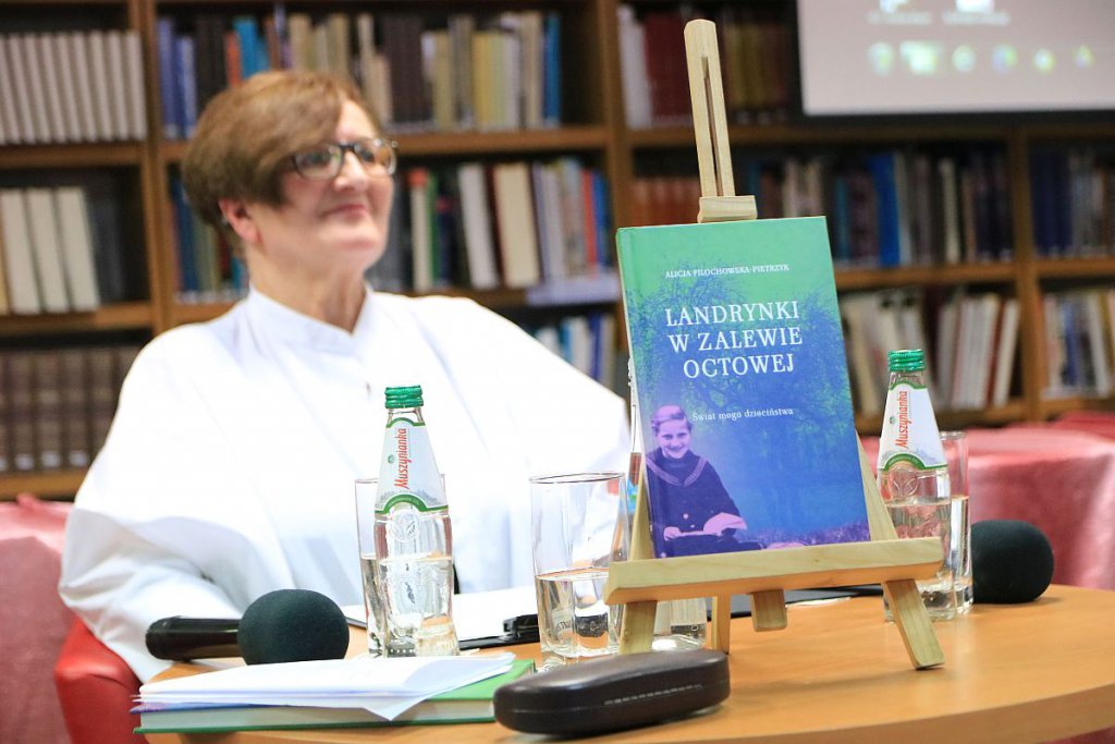 Projekt „Ostrołęczanie”: Gościem Alicja Filochowska-Pietrzyk [25.03.2022] - zdjęcie #6 - eOstroleka.pl