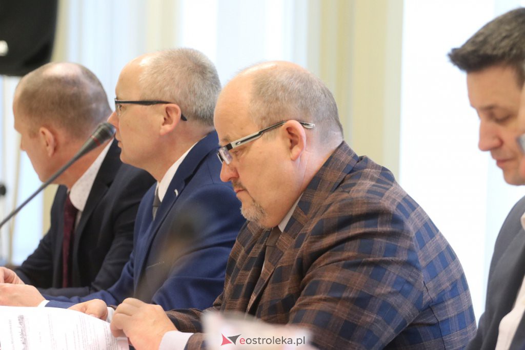 Sesja rady miasta Ostrołęki [31.03.2022] - zdjęcie #9 - eOstroleka.pl