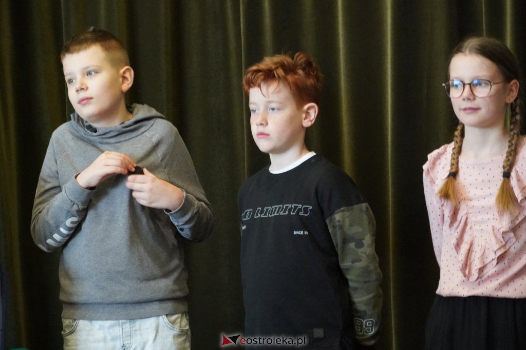 Spotkanie z Justyną Bednarek [31.03.2022] - zdjęcie #38 - eOstroleka.pl