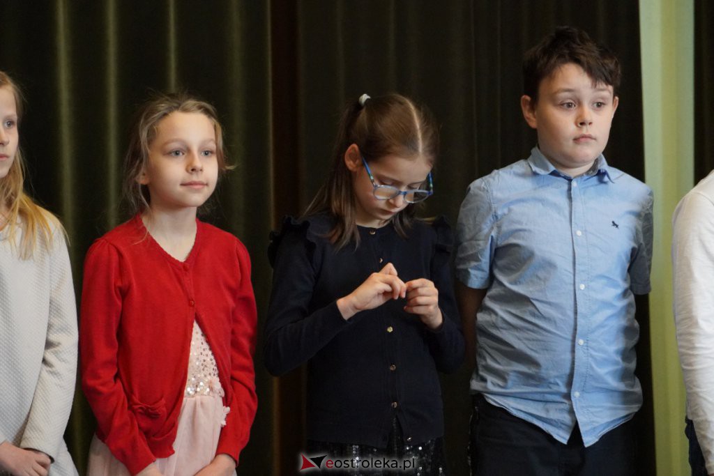 Spotkanie z Justyną Bednarek [31.03.2022] - zdjęcie #27 - eOstroleka.pl