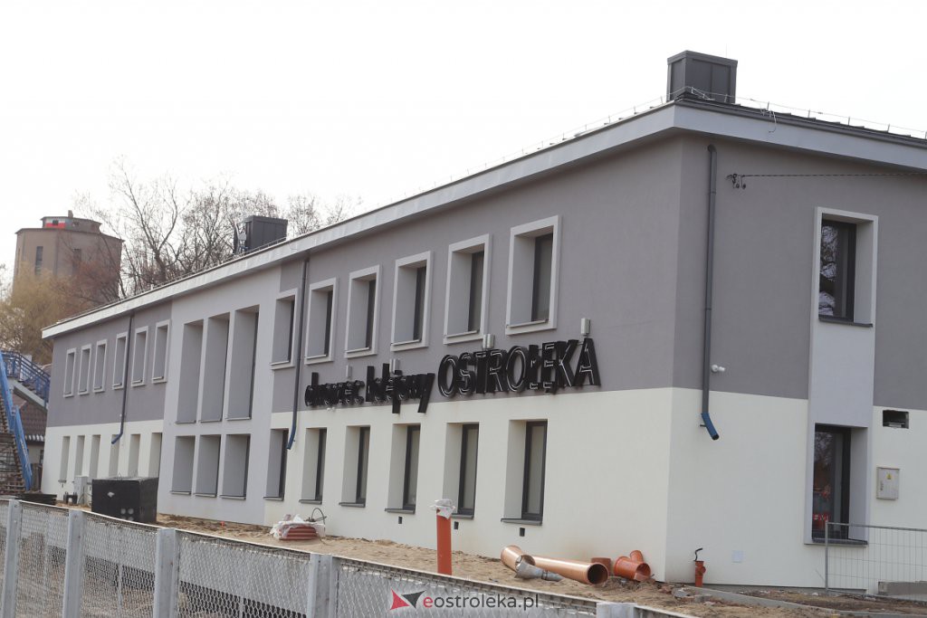 Przebudowa dworca kolejowego w Ostrołęce [02.04.2022] - zdjęcie #11 - eOstroleka.pl