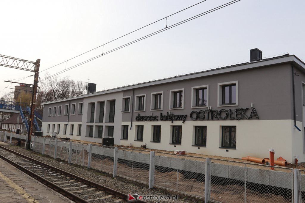 Przebudowa dworca kolejowego w Ostrołęce [02.04.2022] - zdjęcie #12 - eOstroleka.pl