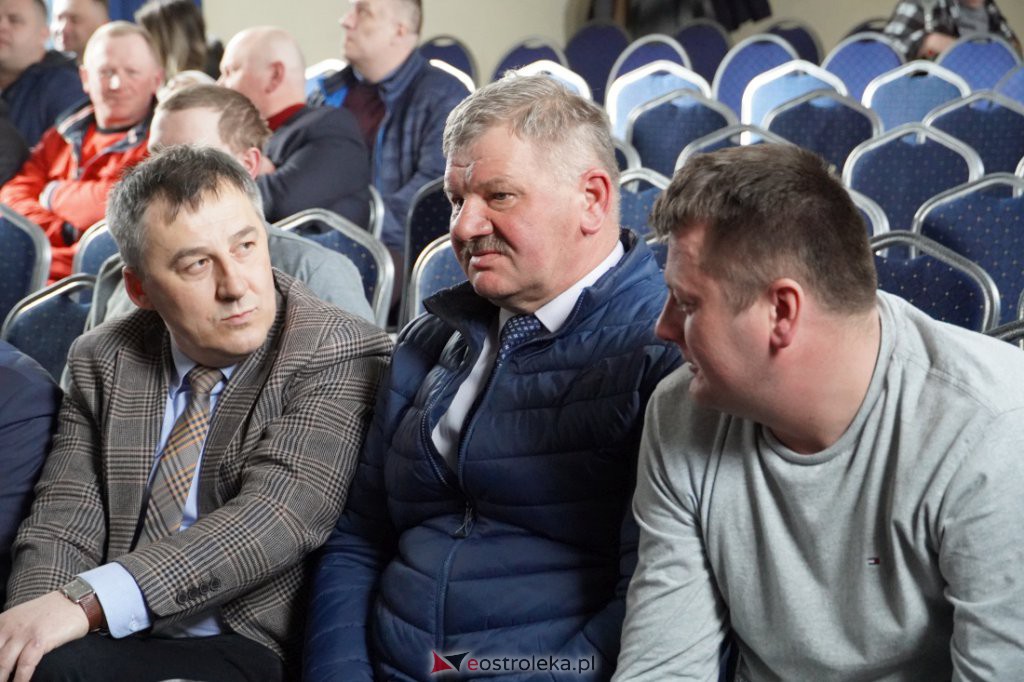 Spotkanie w Goworowie z ministrem rolnictwa i rozwoju wsi Henrykiem Kowalczykiem [04.04.2022] - zdjęcie #16 - eOstroleka.pl