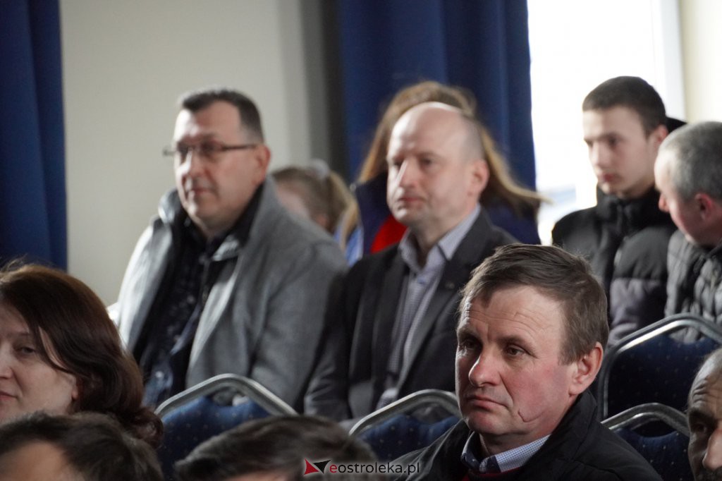 Spotkanie w Goworowie z ministrem rolnictwa i rozwoju wsi Henrykiem Kowalczykiem [04.04.2022] - zdjęcie #7 - eOstroleka.pl