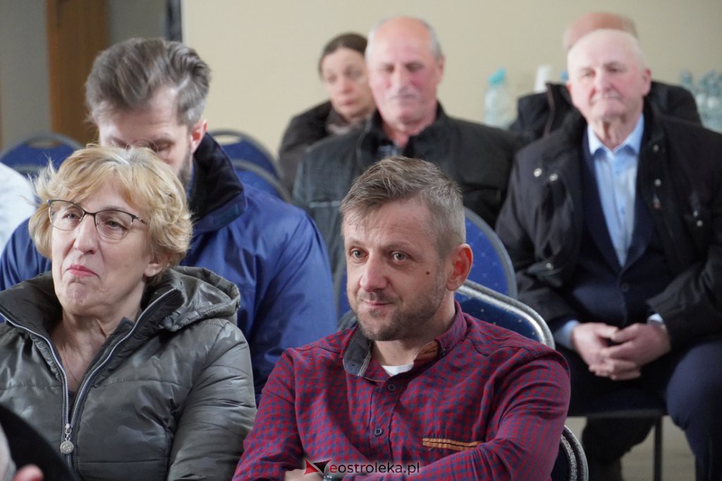 Spotkanie w Goworowie z ministrem rolnictwa i rozwoju wsi Henrykiem Kowalczykiem [04.04.2022] - zdjęcie #4 - eOstroleka.pl