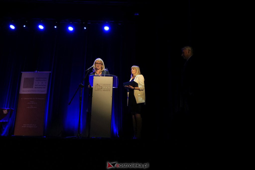 Kabaret Młodych Panów na 20-lecie MOIIB [04.04.2022] - zdjęcie #75 - eOstroleka.pl