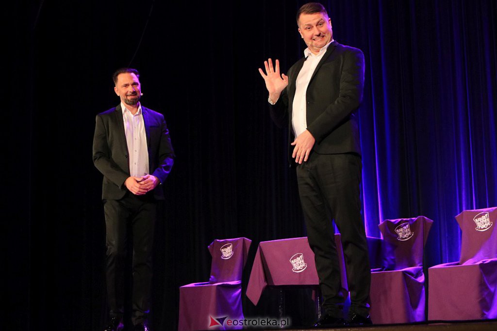 Kabaret Młodych Panów na 20-lecie MOIIB [04.04.2022] - zdjęcie #55 - eOstroleka.pl