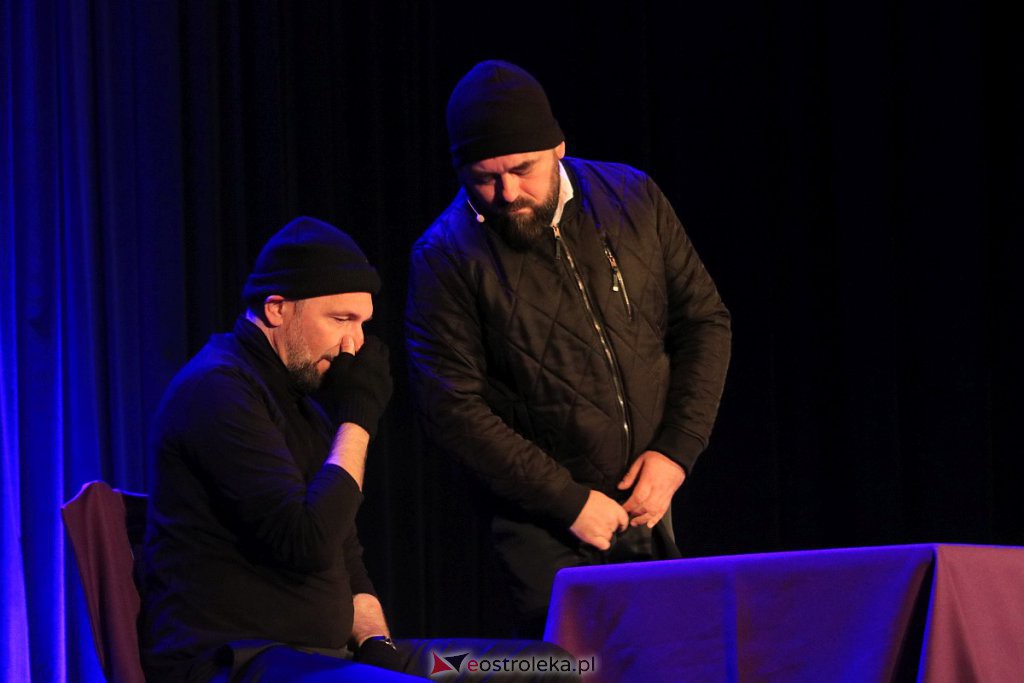Kabaret Młodych Panów na 20-lecie MOIIB [04.04.2022] - zdjęcie #41 - eOstroleka.pl
