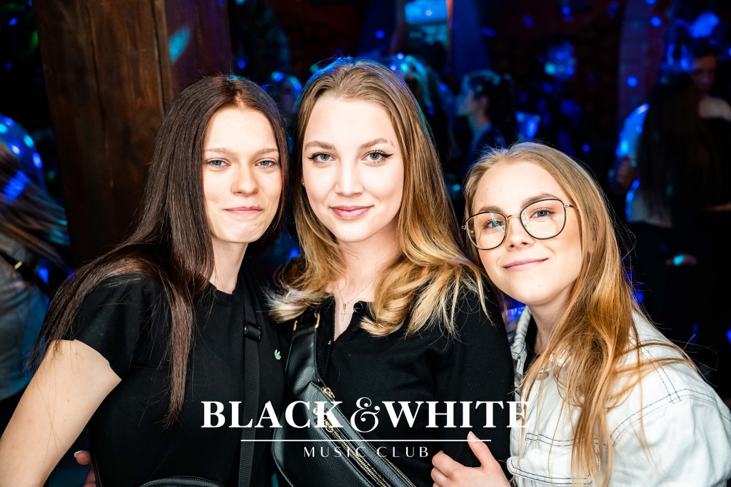 Seksmisja w Clubie Black&White [06.04.2022] - zdjęcie #28 - eOstroleka.pl