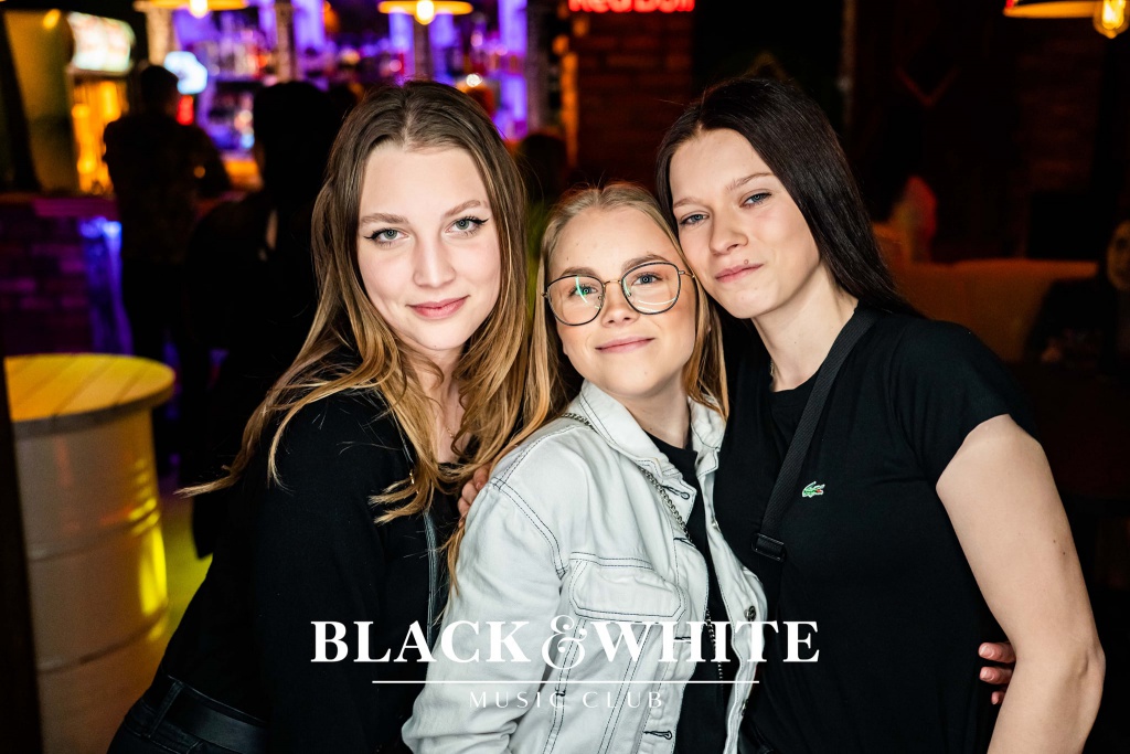 Seksmisja w Clubie Black&White [06.04.2022] - zdjęcie #35 - eOstroleka.pl
