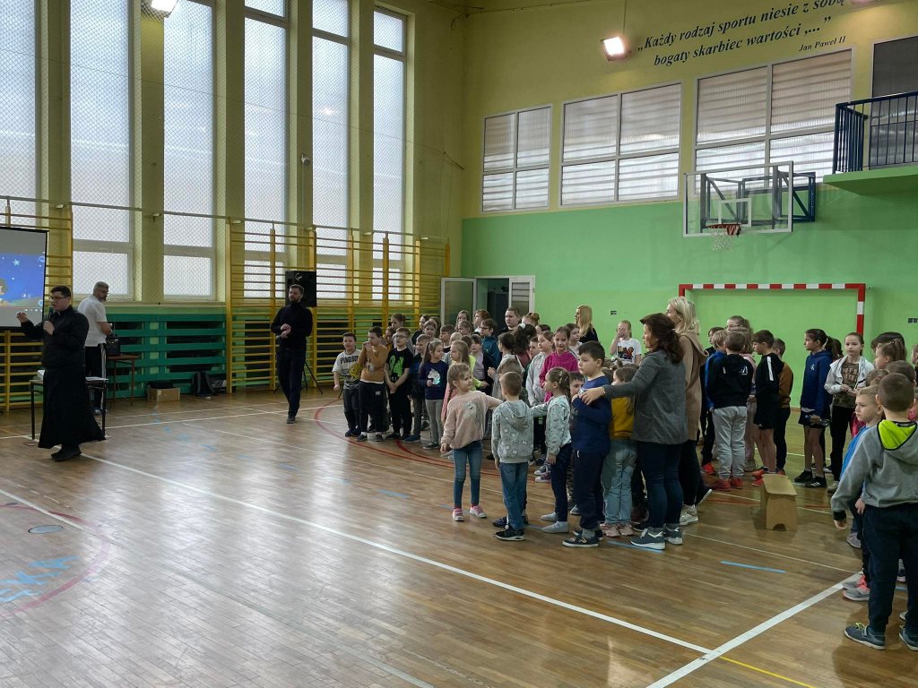 Rekolekcje w SP 2  - zdjęcie #2 - eOstroleka.pl