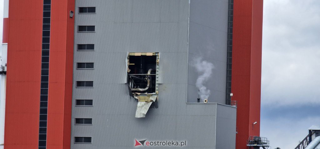 Eksplozja w elektrociepłowni Stora Enso. Trwa akcja ratunkowa [08.04.2022] - zdjęcie #16 - eOstroleka.pl