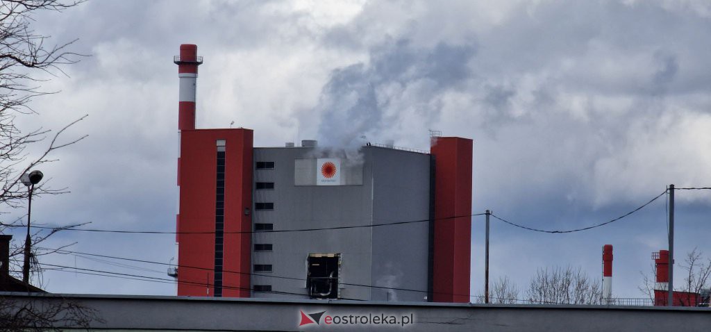 Eksplozja w elektrociepłowni Stora Enso. Trwa akcja ratunkowa [08.04.2022] - zdjęcie #6 - eOstroleka.pl