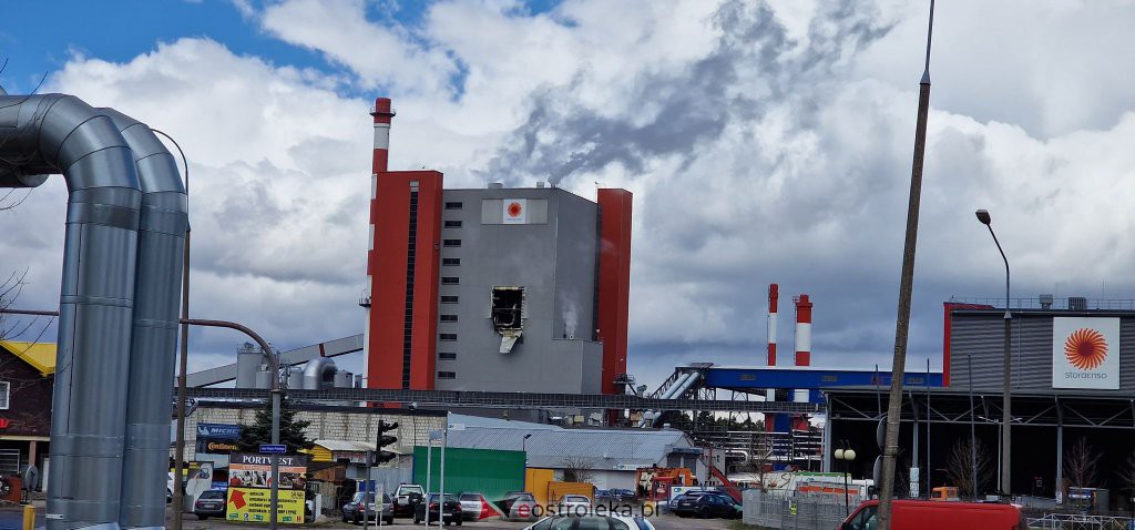 Eksplozja w elektrociepłowni Stora Enso. Trwa akcja ratunkowa [08.04.2022] - zdjęcie #12 - eOstroleka.pl
