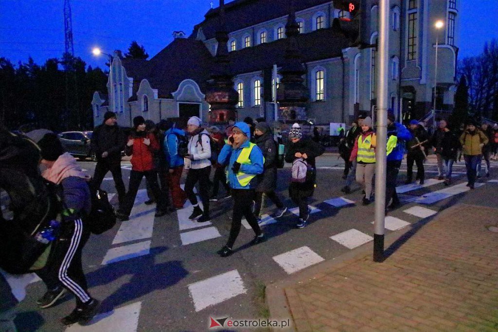 Ekstremalna Droga Krzyżowa. Z Ostrołęki wyruszyły cztery trasy [08.04.2022] - zdjęcie #27 - eOstroleka.pl