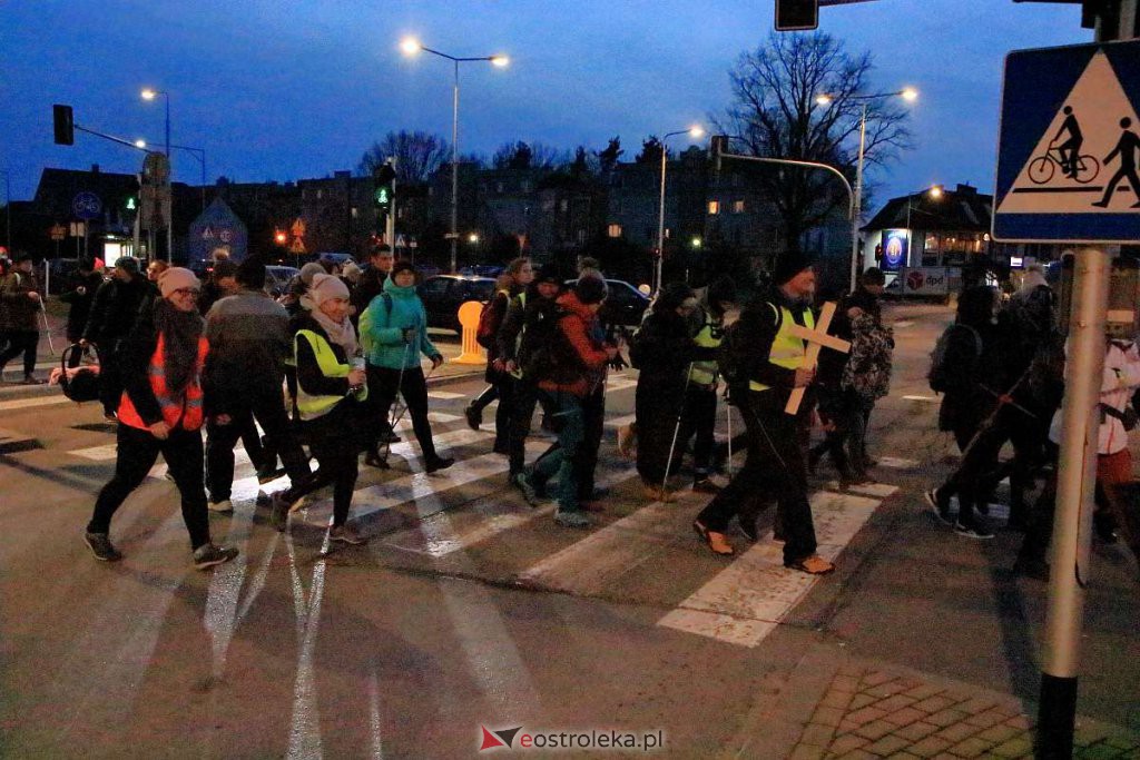 Ekstremalna Droga Krzyżowa. Z Ostrołęki wyruszyły cztery trasy [08.04.2022] - zdjęcie #9 - eOstroleka.pl