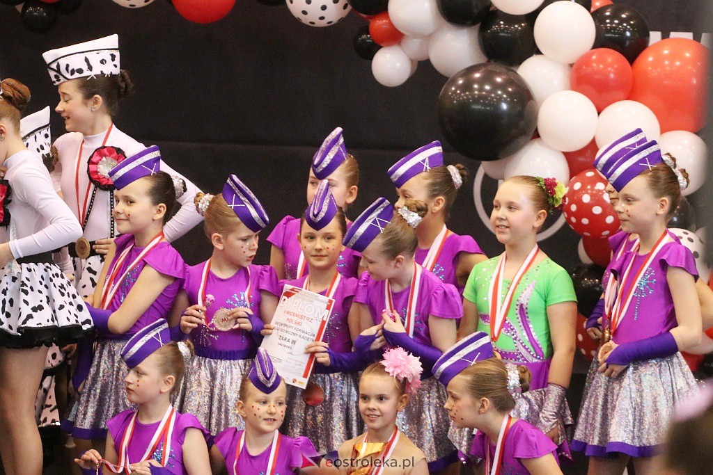 Mistrzostwa Polski mażoretek [09.04.2022] - zdjęcie #19 - eOstroleka.pl