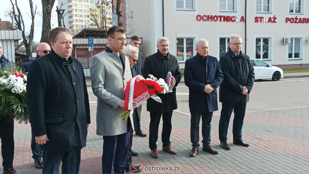Rocznica katastrofy smoleńskiej [10.04.2022] - zdjęcie #14 - eOstroleka.pl