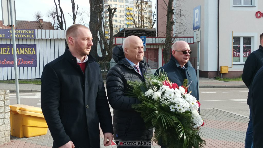 Rocznica katastrofy smoleńskiej [10.04.2022] - zdjęcie #13 - eOstroleka.pl