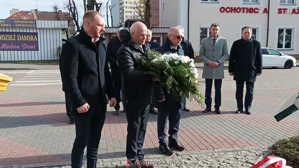 Rocznica katastrofy smoleńskiej [10.04.2022] - zdjęcie #9 - eOstroleka.pl