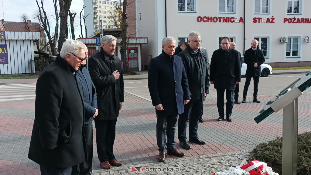 Rocznica katastrofy smoleńskiej [10.04.2022] - zdjęcie #5 - eOstroleka.pl