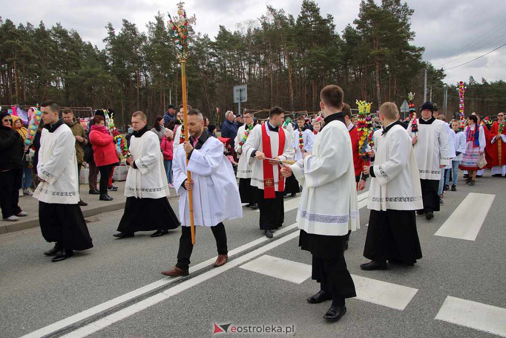 Niedziela Palmowa w Łysych [10.04.2022] - zdjęcie #101 - eOstroleka.pl
