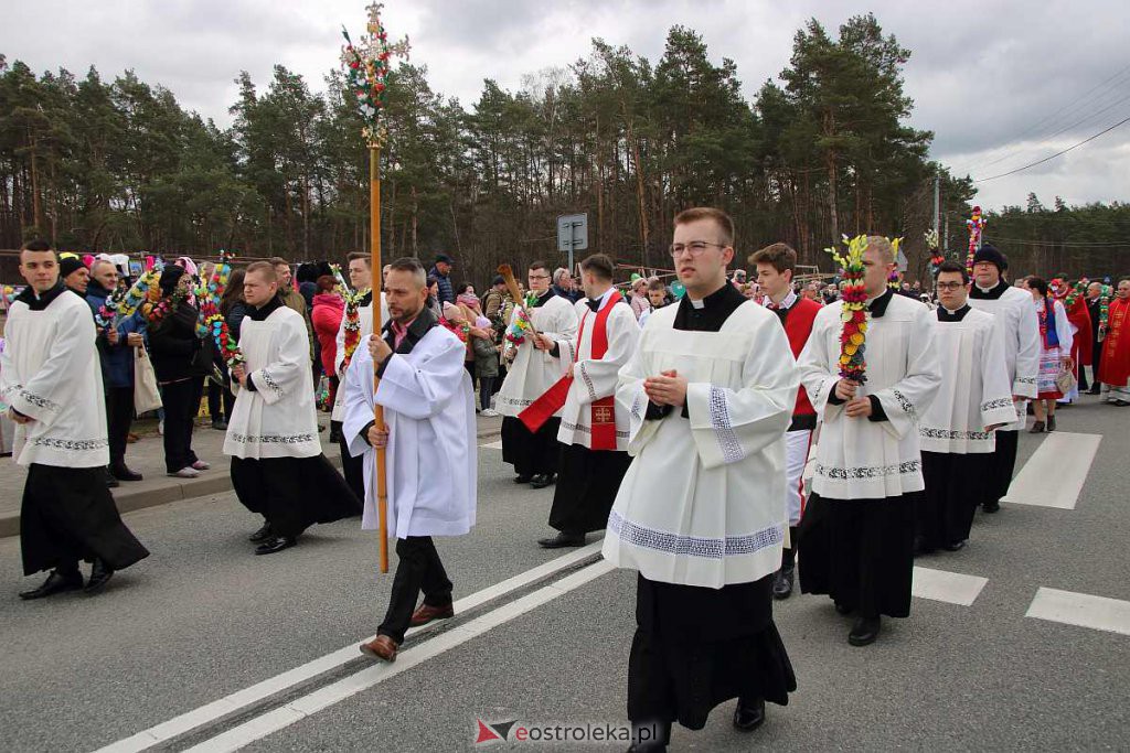Niedziela Palmowa w Łysych [10.04.2022] - zdjęcie #97 - eOstroleka.pl