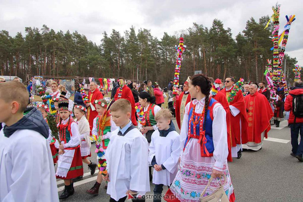 Niedziela Palmowa w Łysych [10.04.2022] - zdjęcie #87 - eOstroleka.pl