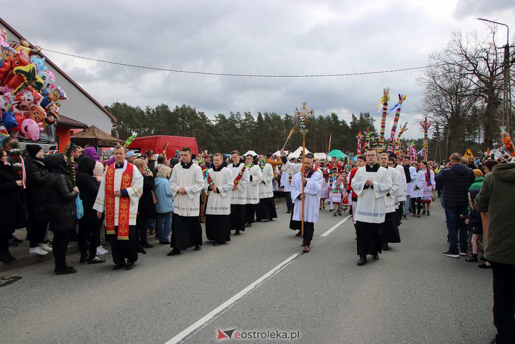 Niedziela Palmowa w Łysych [10.04.2022] - zdjęcie #38 - eOstroleka.pl