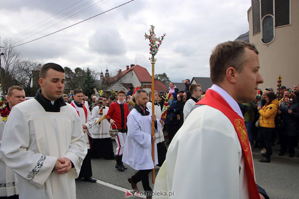 Niedziela Palmowa w Łysych [10.04.2022] - zdjęcie #34 - eOstroleka.pl