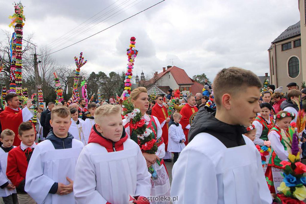 Niedziela Palmowa w Łysych [10.04.2022] - zdjęcie #24 - eOstroleka.pl
