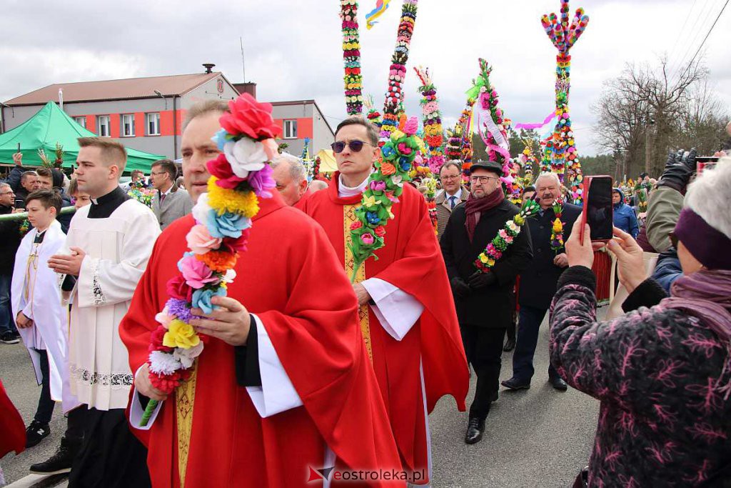 Niedziela Palmowa w Łysych [10.04.2022] - zdjęcie #102 - eOstroleka.pl