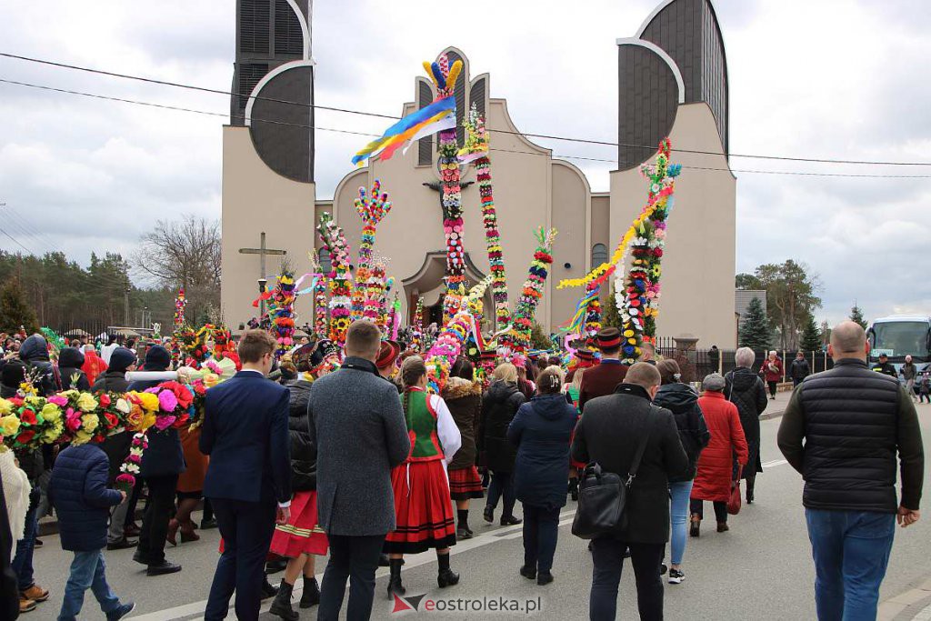 Niedziela Palmowa w Łysych [10.04.2022] - zdjęcie #41 - eOstroleka.pl