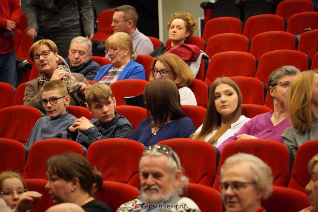 Ostrołęcka Wiosna Teatralna - Moralność Pani Dulskiej [10.04.2022] - zdjęcie #42 - eOstroleka.pl