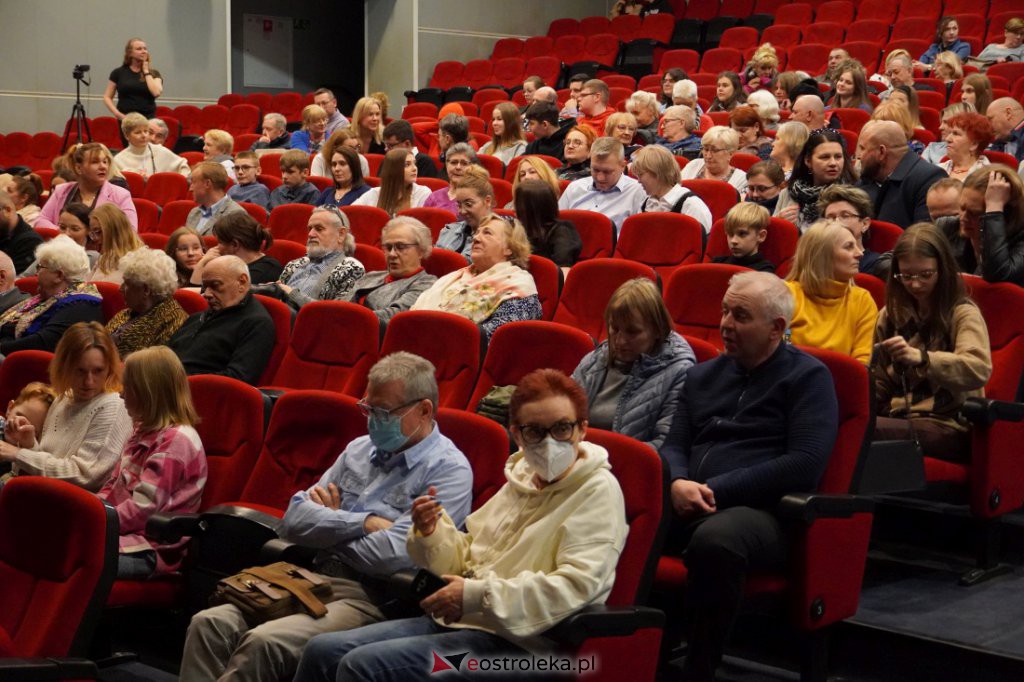 Ostrołęcka Wiosna Teatralna - Moralność Pani Dulskiej [10.04.2022] - zdjęcie #34 - eOstroleka.pl