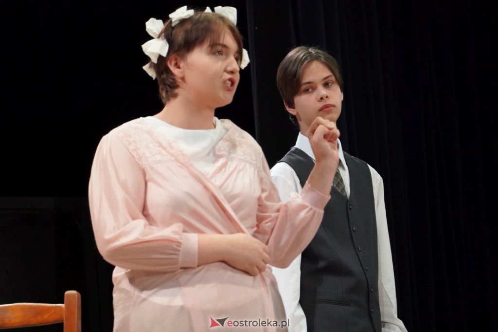 Ostrołęcka Wiosna Teatralna - Moralność Pani Dulskiej [10.04.2022] - zdjęcie #5 - eOstroleka.pl