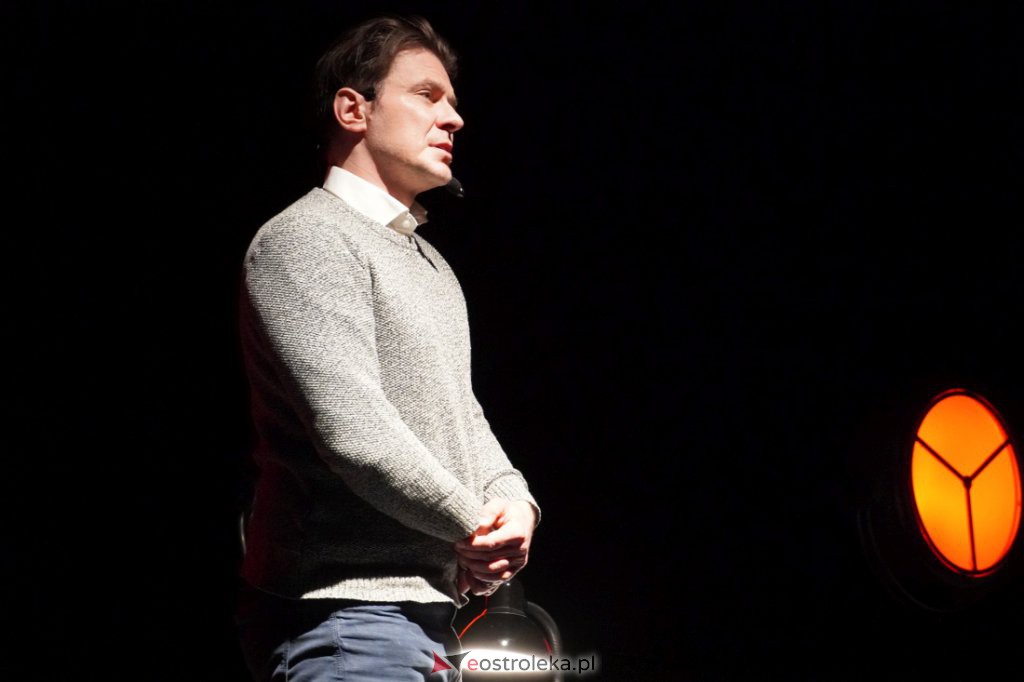 „Ocalony przez poezję” – koncert pamięci Jerzego Kozarzewskiego w MŻW [10.04.2022] - zdjęcie #13 - eOstroleka.pl