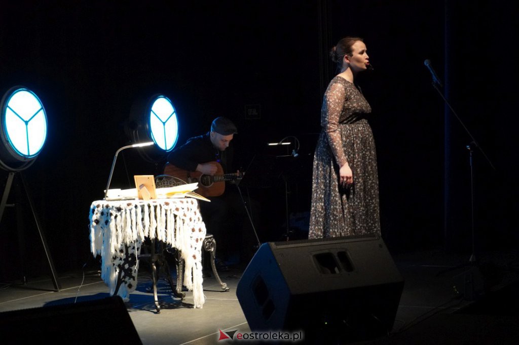 „Ocalony przez poezję” – koncert pamięci Jerzego Kozarzewskiego w MŻW [10.04.2022] - zdjęcie #6 - eOstroleka.pl